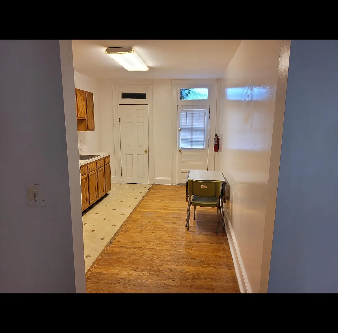 1 bed, 900 sqft, $1,380 — Photo 2