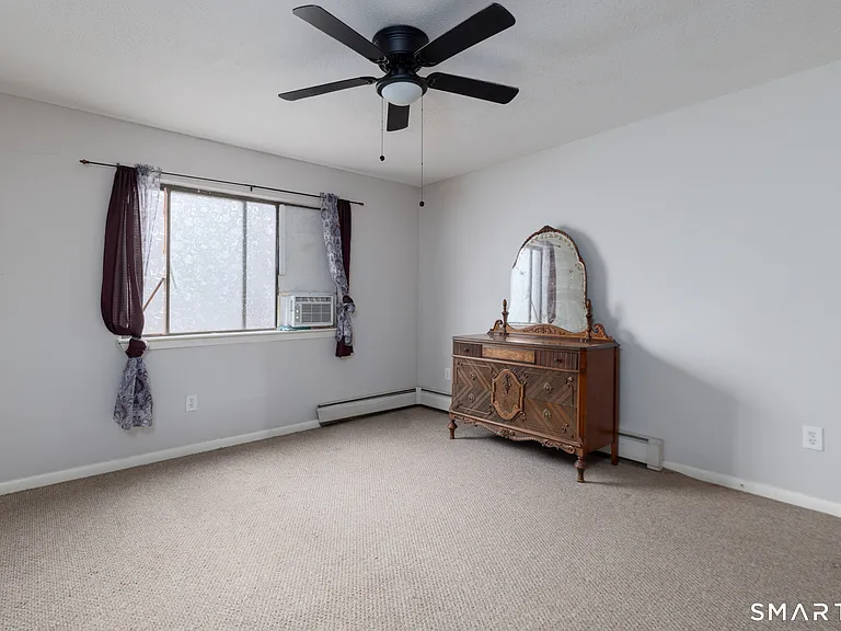 184 Kaynor Dr #D — Photo 8