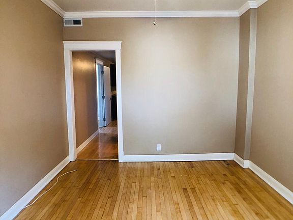 4th image of 1810 W Wabansia Ave APT 3