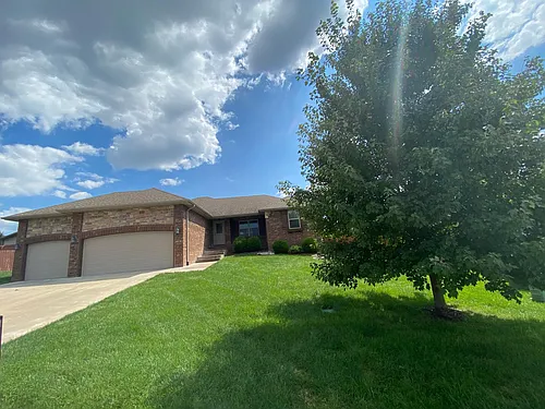 4918 Silo Hills Dr Photo 1