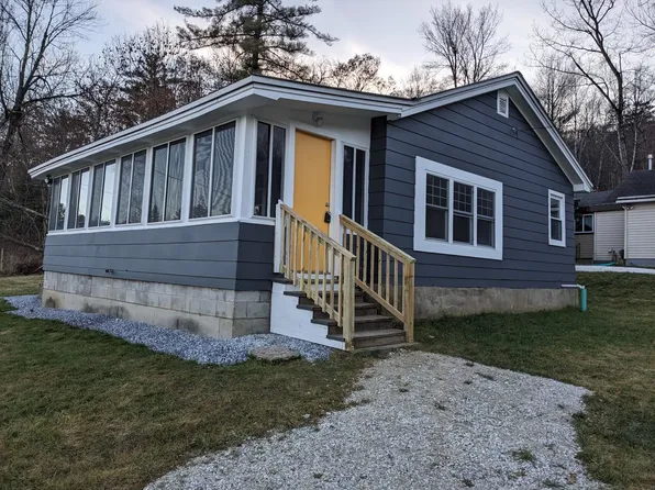 25 Simpson Lane, Pittsford, VT 05763