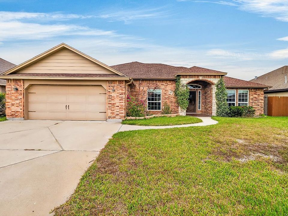 1st image of 3813 S Kangaroo Ct