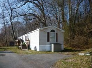 141 Dara Ln, Stony Point, NY 10980