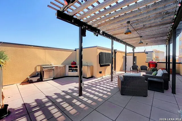 215 Center St #311 — Photo 22