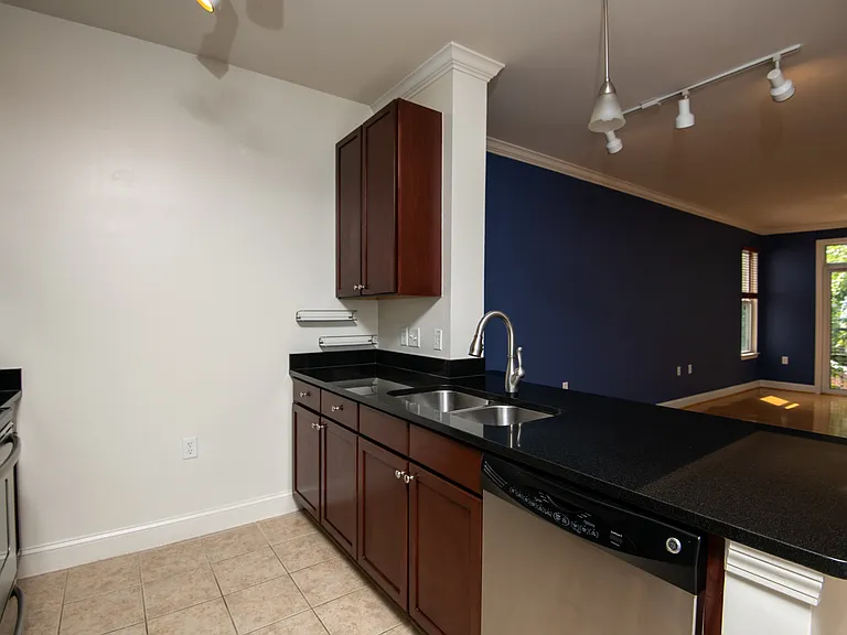 1391 Pennsylvania Ave SE #258 — Photo 13