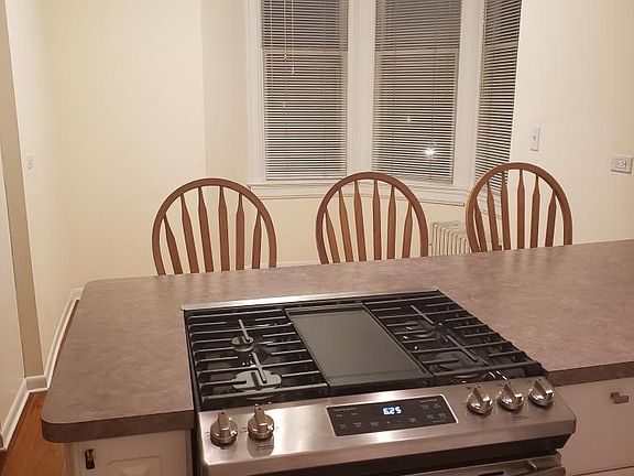 4th image of 502 Jackson Blvd #2
