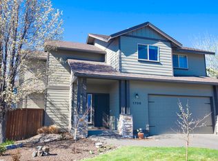 1706 NW Larch Ave, Redmond, OR 97756