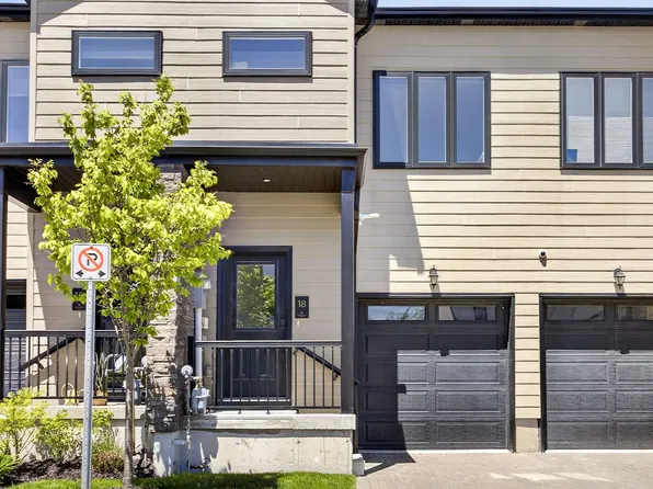 18 Stonehart Ln, Barrie, ON L4M 7E8