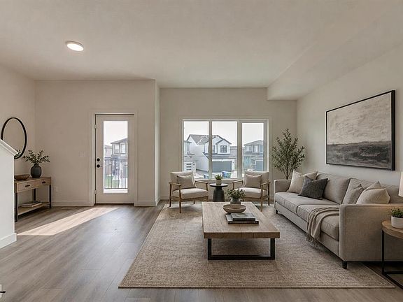 2nd image of 195 NE Belvedere Dr SE #802