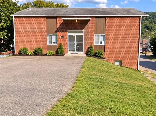 3440 Elm St, Weirton, WV 26062