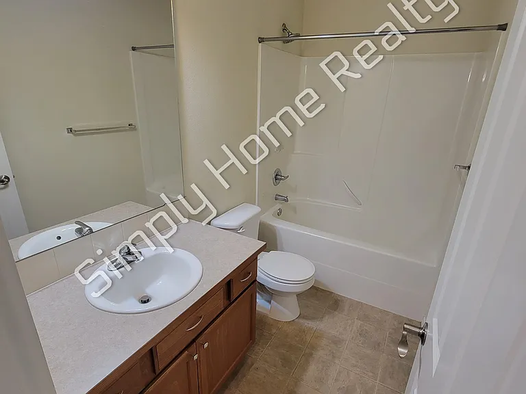 5235 55th Ave SE — Photo 12