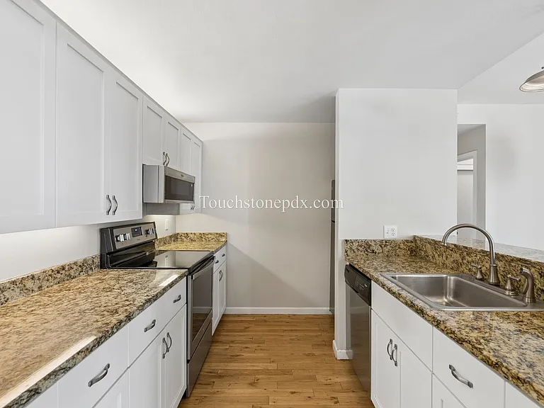 1630 S Harbor Way #301 — Photo 17