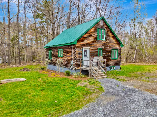 81 Smithfield Road, Belgrade, ME 04917