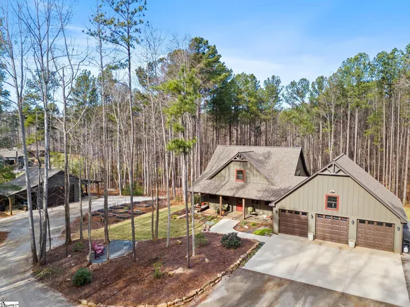 35 Belk Rd, Travelers Rest, SC 29690