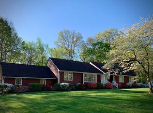 9501 Trails End Rd, Midlothian, VA 23112