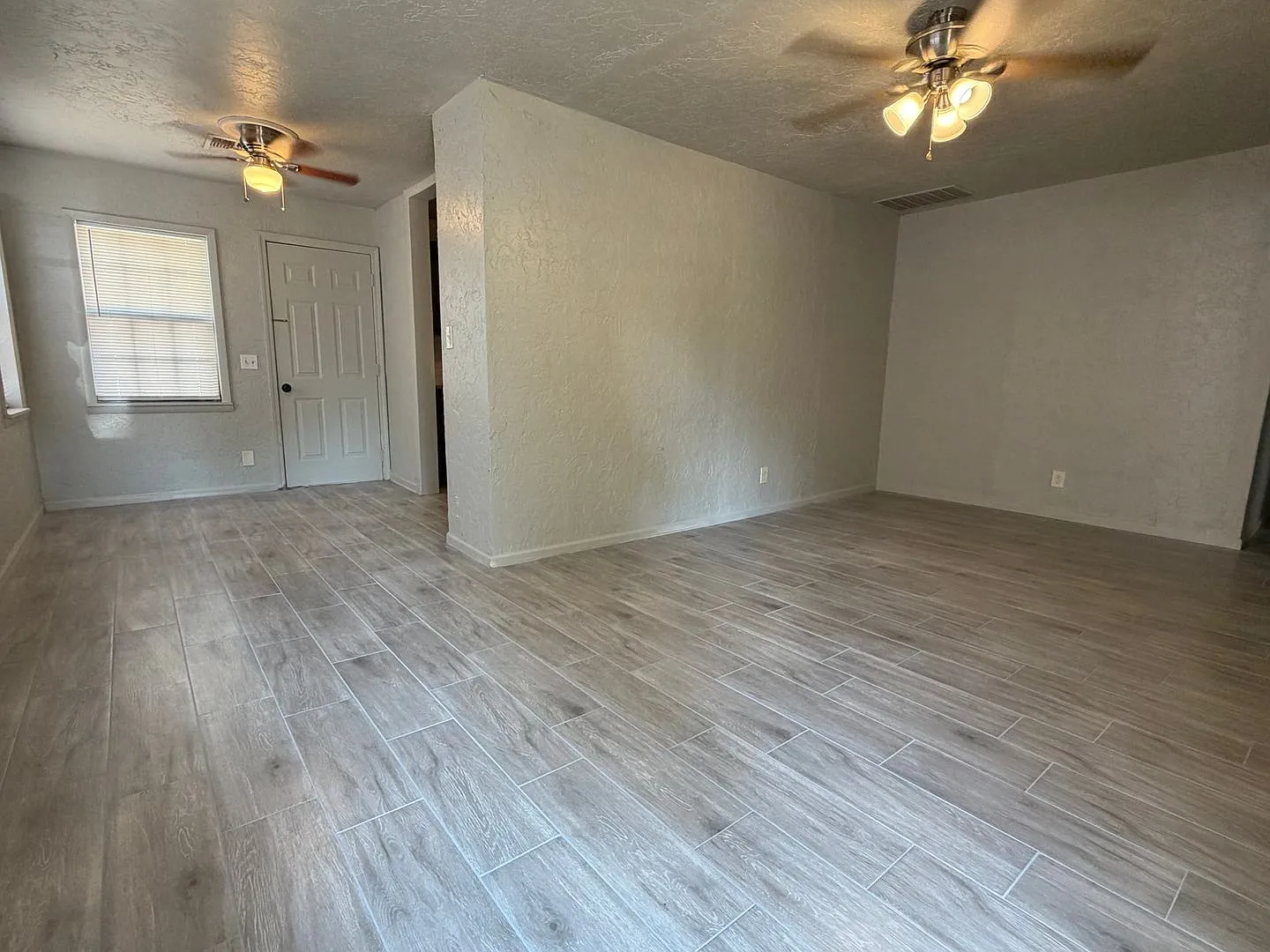 1503 NW Columbia- hot new listing! — Photo 3