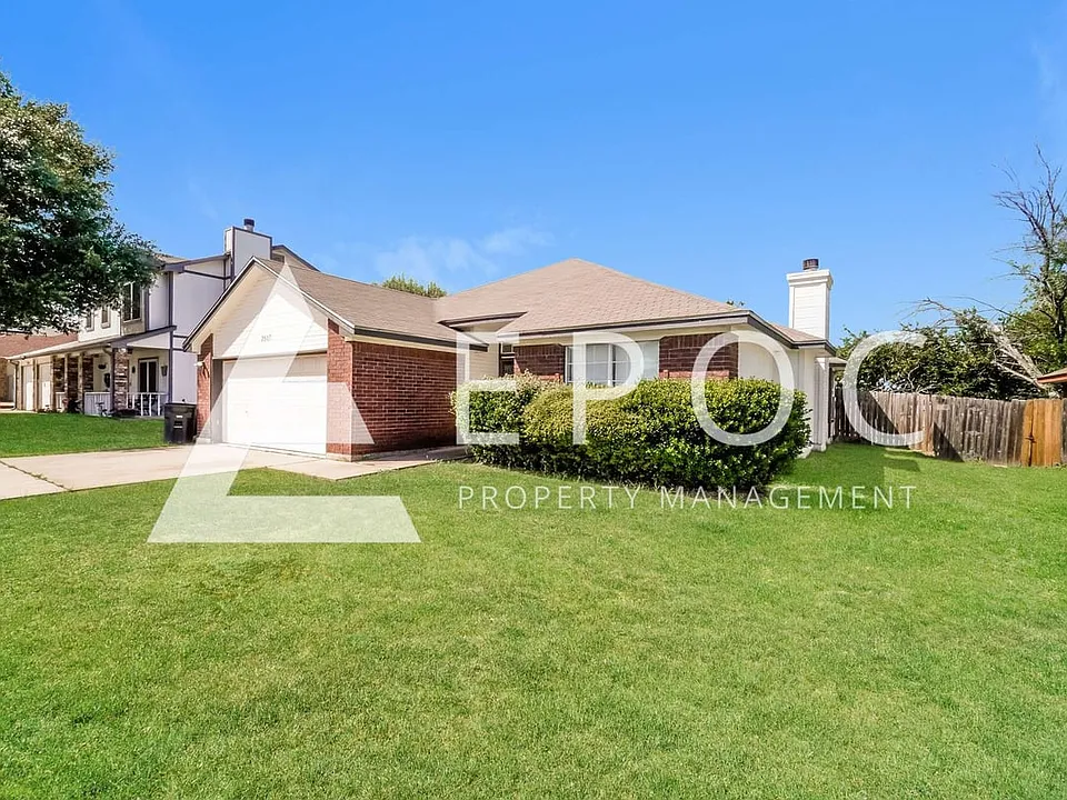 2507 Lain Dr
