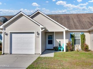 194 Pine Hollow Rd, Holly Ridge, NC 28445