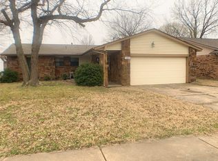 1245 W Jackson St, Broken Arrow, OK 74012