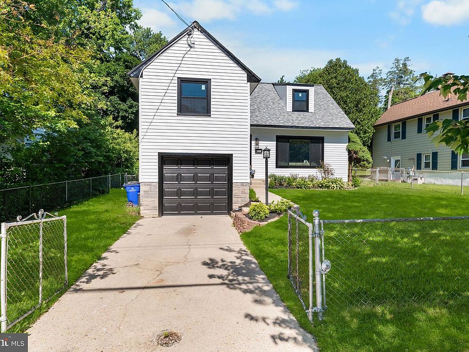 1st image of 13406 Parkland Dr