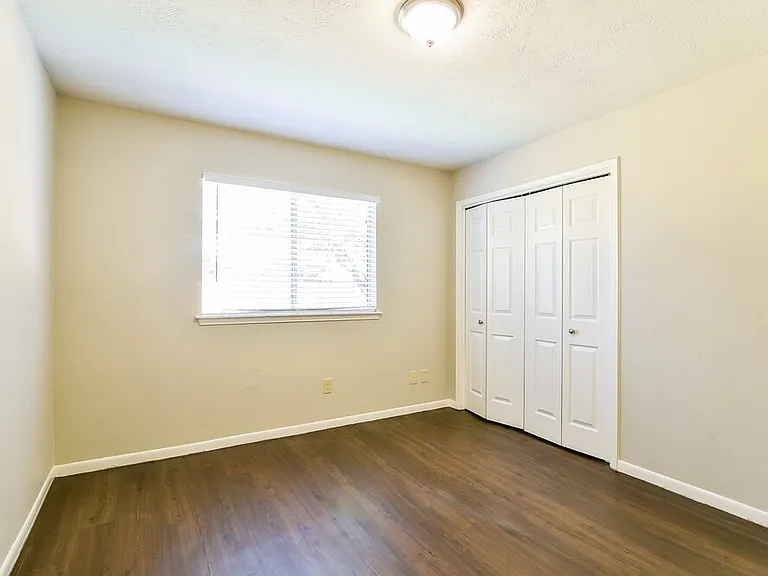 15022 Mulberry Meadows Dr — Photo 13