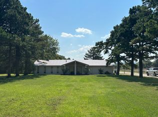 1108 W Stovall Rd, Wilburton, OK 74578