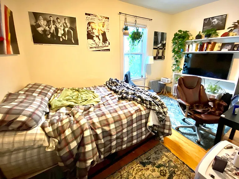 2 Oswald St #3C — Photo 13
