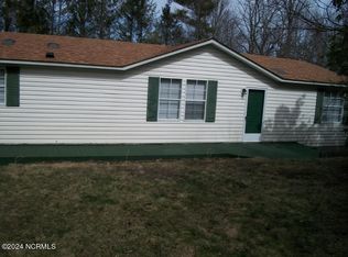 104 Hollifield St, Spruce Pine, NC 28777