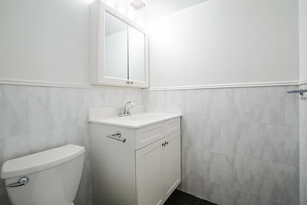 Rented by MNS | media 20