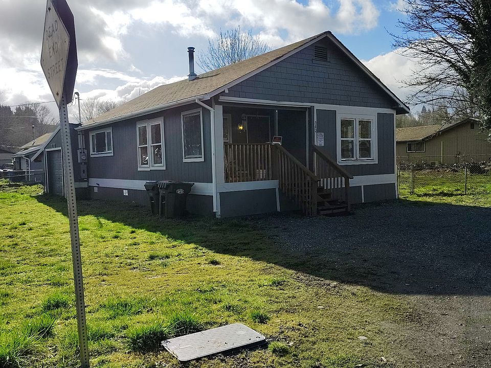 1st image of 302 Nenant St N