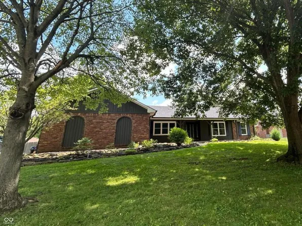 783 Colonial Way, Greenwood, IN 46142