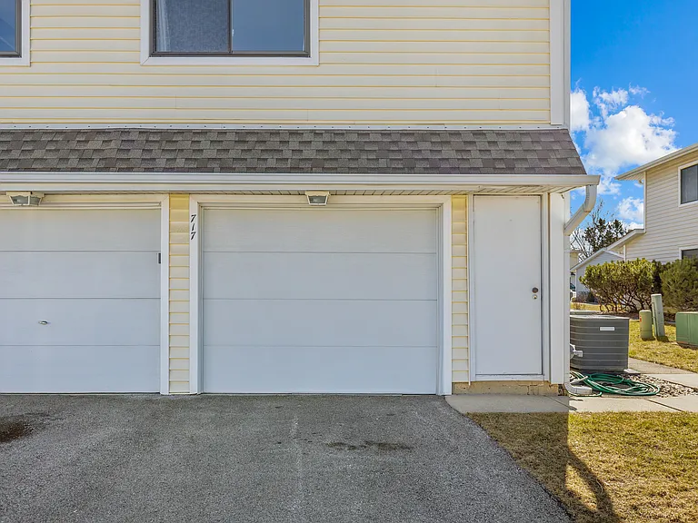 717 Whitesail Dr #717 — Photo 14