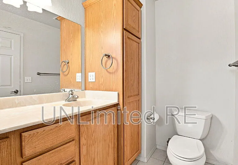 2455 W Silverton Dr — Photo 22