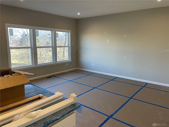 3rd image of 1169 Elloway Pl