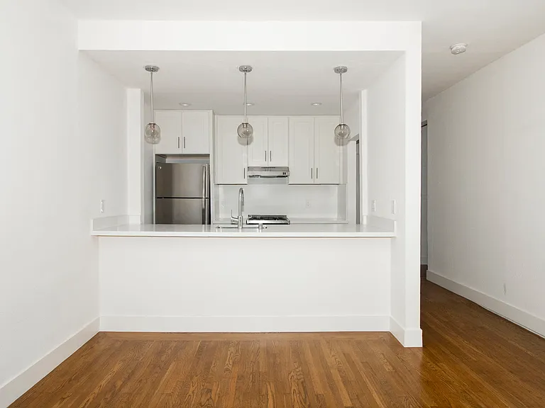 1725 Turk — Photo 16