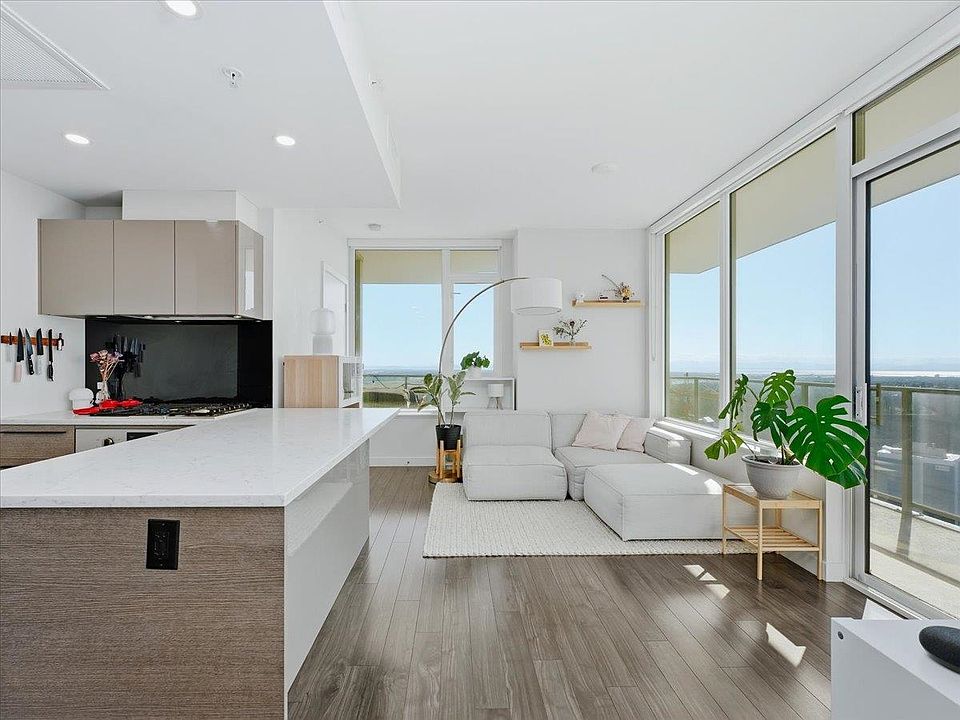 1st image of 6383 McKay Ave #3005