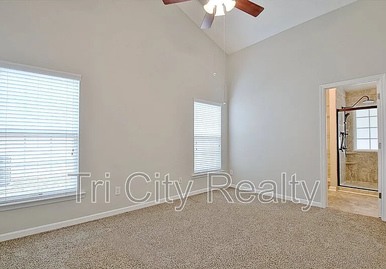 341 Hunterian Pl — Photo 31