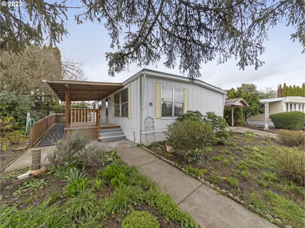 570 N 10th Ave, Cornelius, OR 97113