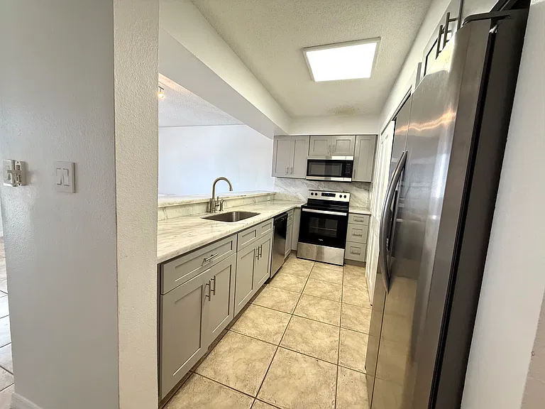 3930 S Roosevelt Blvd #N204 — Photo 15