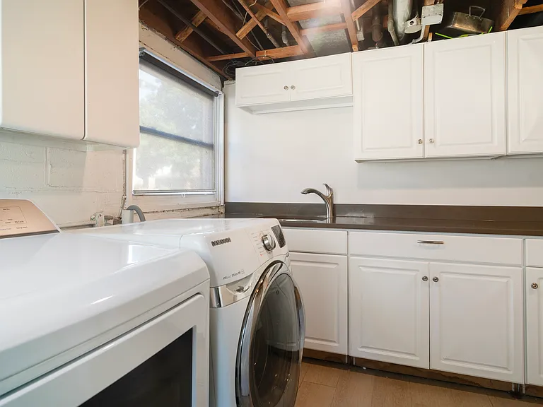 416 S Forrest Ave — Photo 14