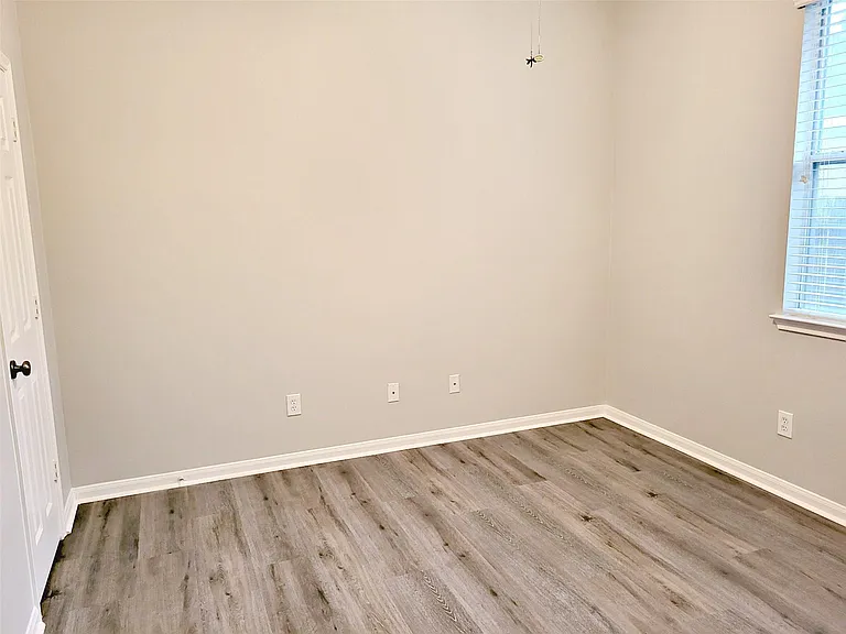15106 Petties Way — Photo 22