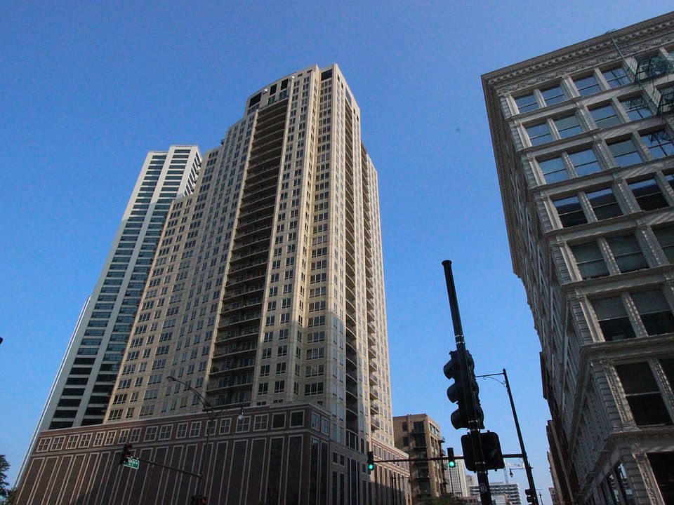 1st image of 1111 S Wabash Ave APT 2005