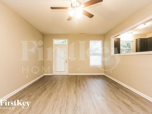 2nd image of 6423 Pinebark Pl