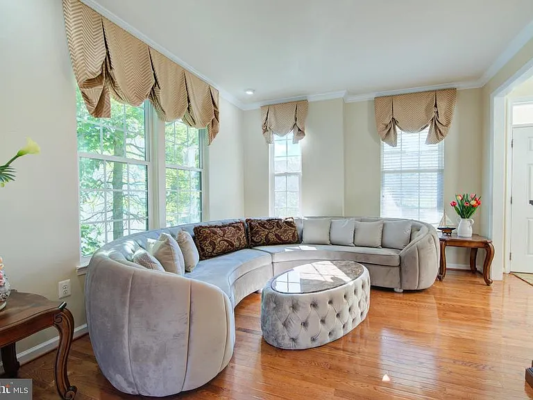 25291 Kilkeen Way — Photo 4