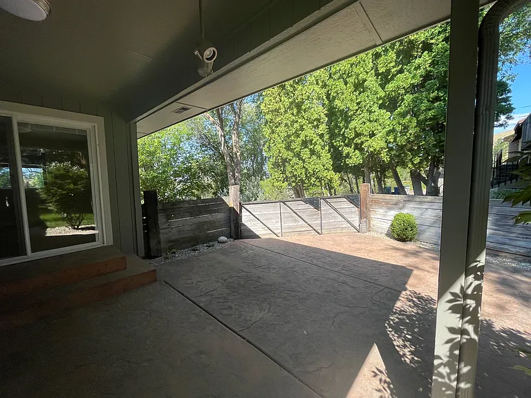 5420 W Hill Rd — Photo 21