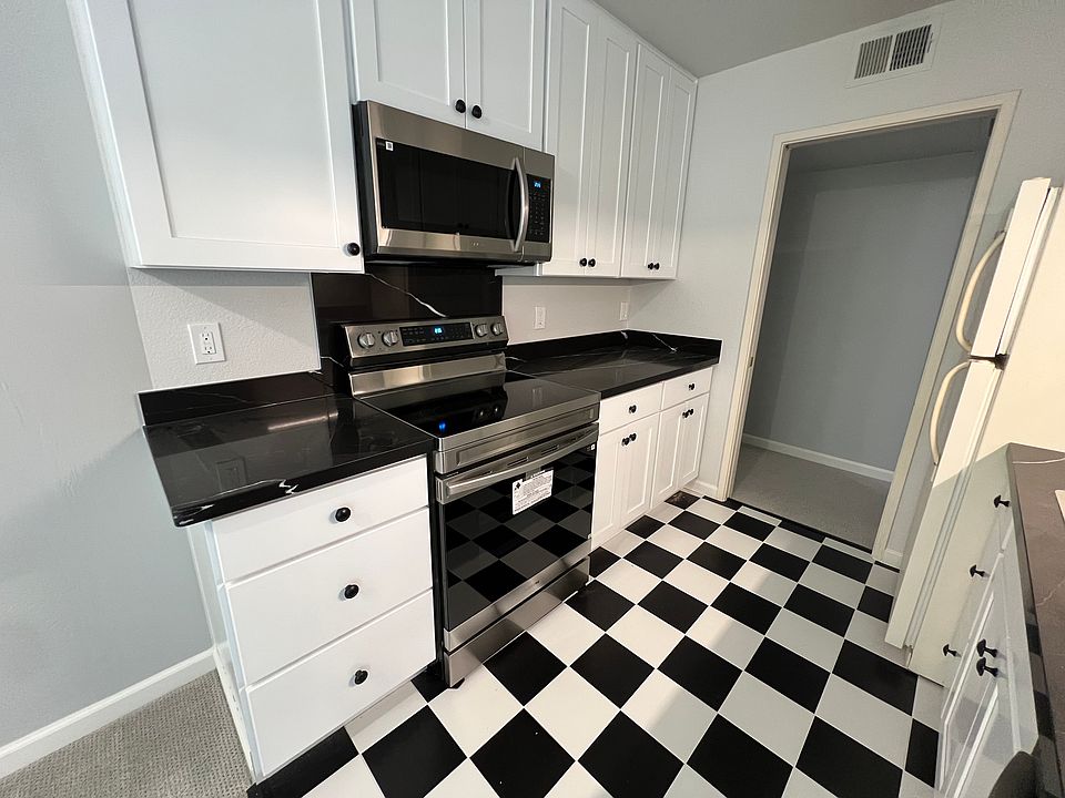 1st image of 181 Del Medio Ave APT 312