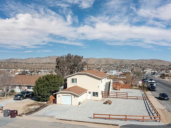 2nd image of 61786 Desert Air Rd