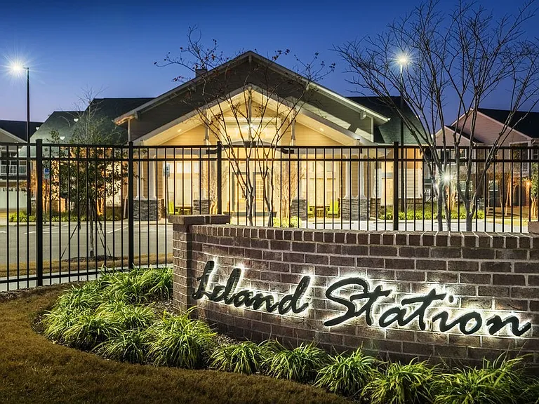 Leland Station — Photo 5