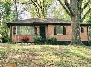 2075 Dellwood Pl, Decatur, GA 30032