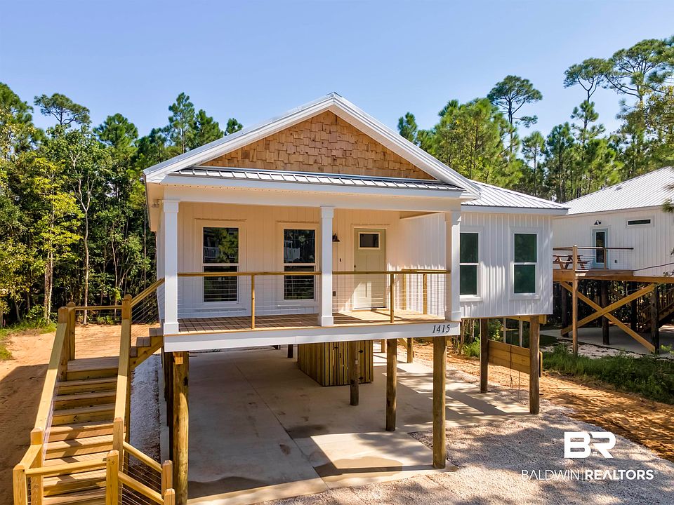 1st image of 1415 Oleander Ln